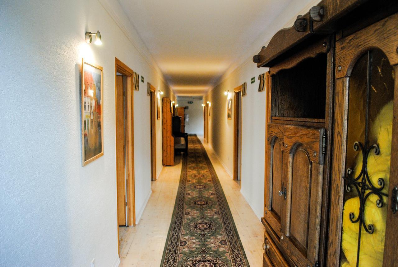 Hotel Krak Myslenice Exterior photo
